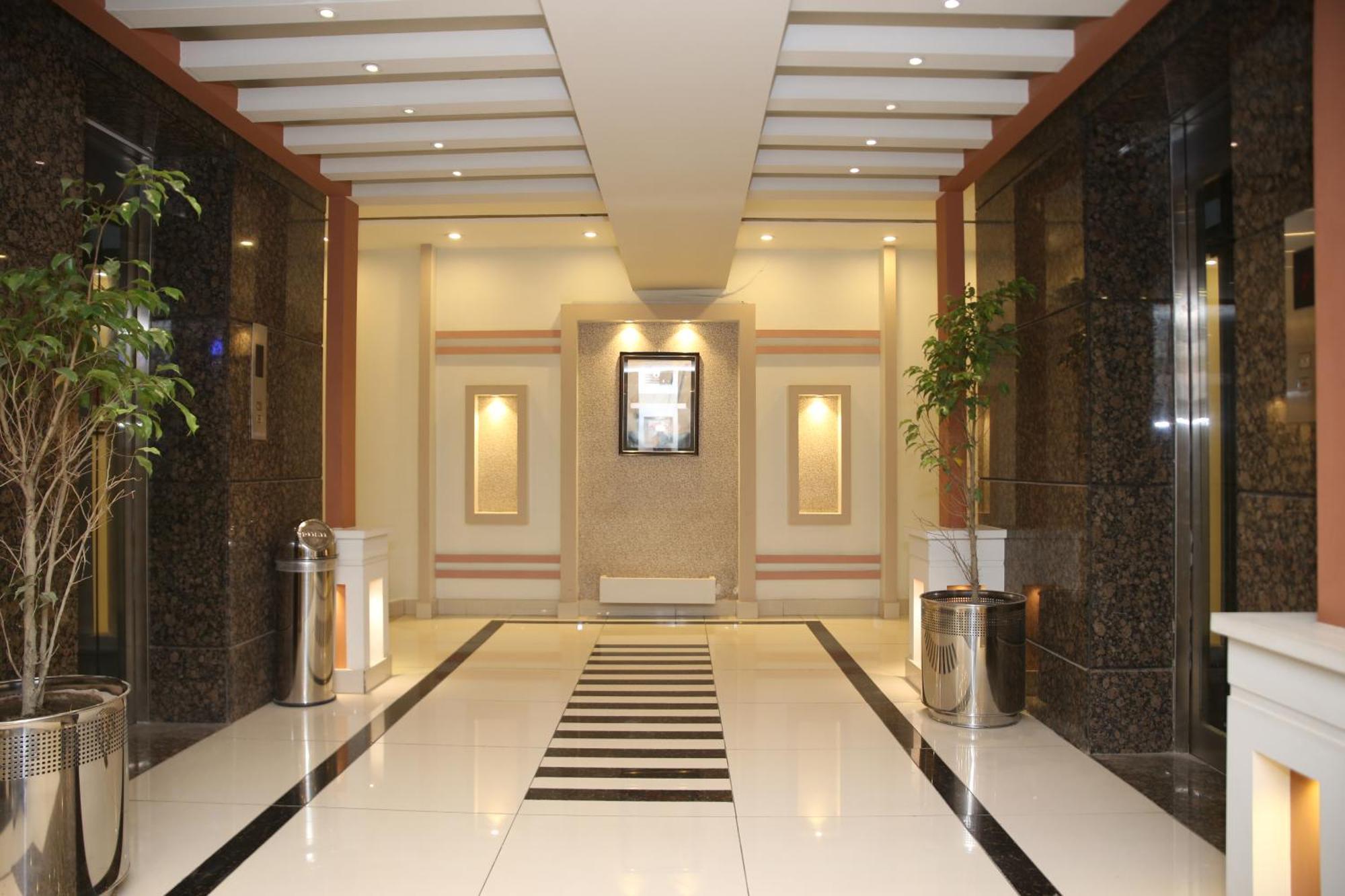 Fort Continental Hotel Peshawar Exterior photo